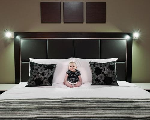 Heatwave Hedges: UK Families Drive Surge in Air-Conditioned Hotel Bookings as Climate Risk Reshapes Consumer Spending